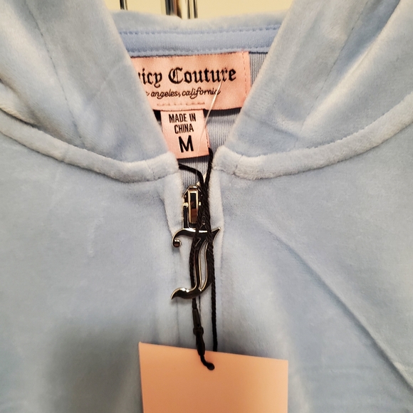 Stylish Juicy Couture tracksuit. Frosted light blue velour with iconic logo. - Picture 5 of 11